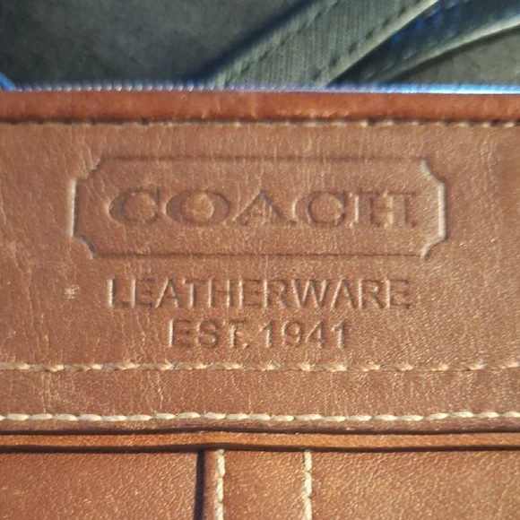 Coach Brown Leather Wristlet with Stitched Details - Picture 2 of 10